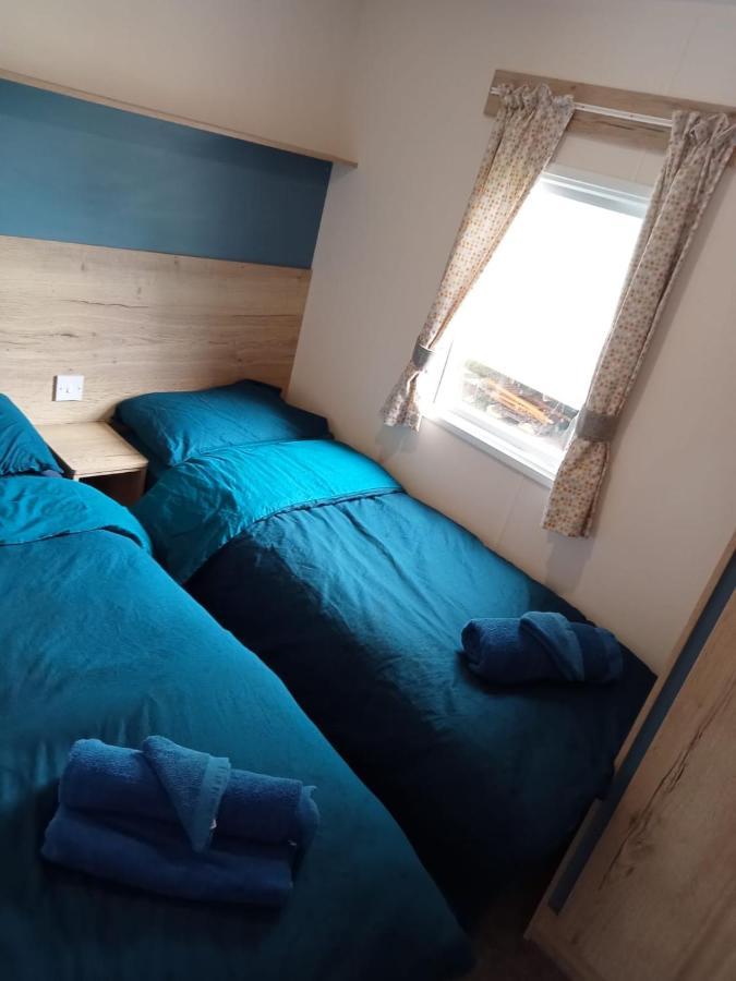 New 2 Bed Holiday Home With Decking In Rockley Park Dorset Near The Sea Lytchett Minster 외부 사진